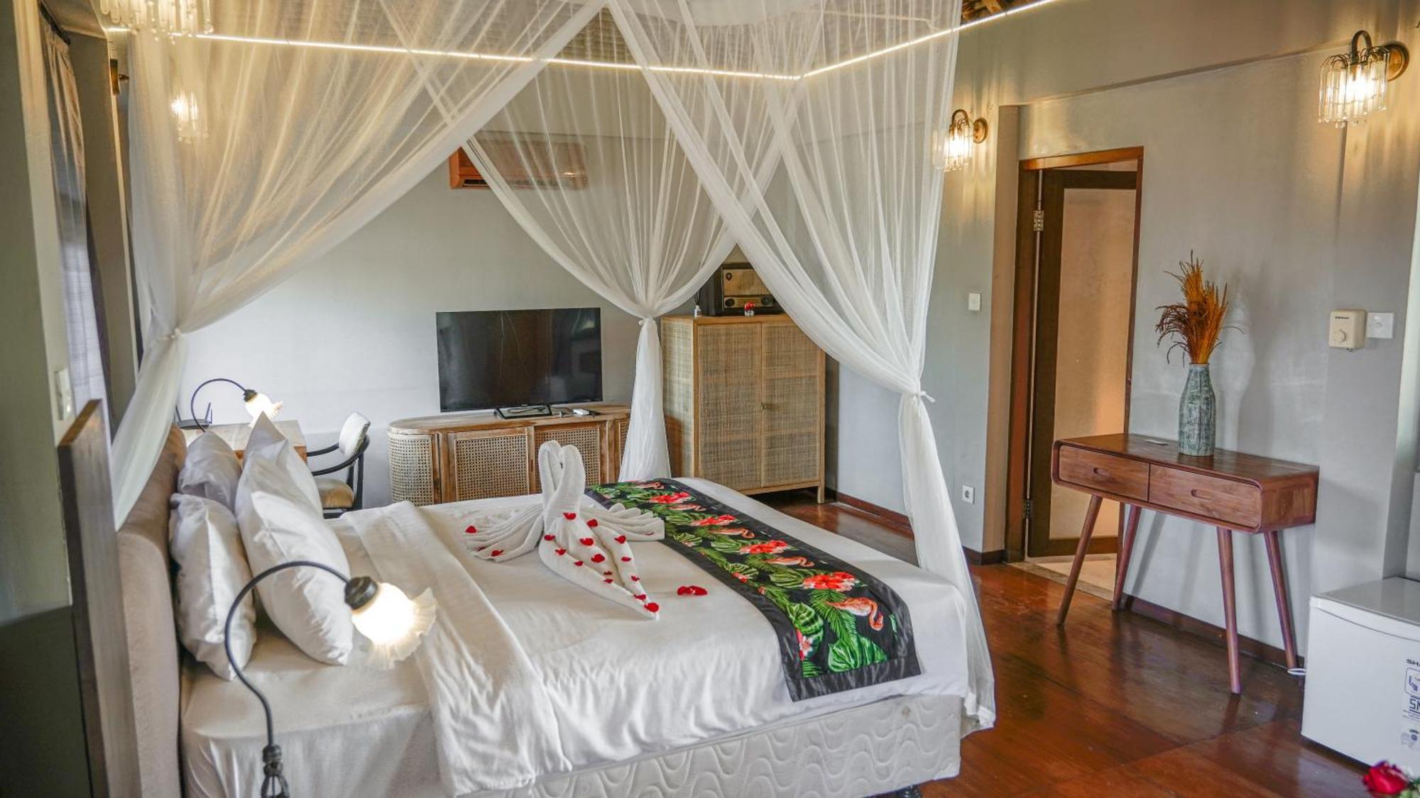 ホテル Lokasari Retreat ウブド 部屋 写真