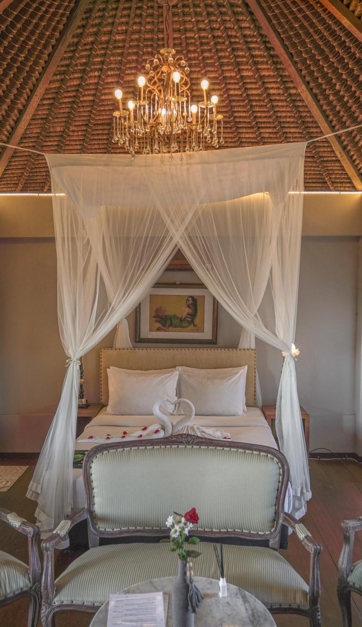ホテル Lokasari Retreat ウブド 部屋 写真
